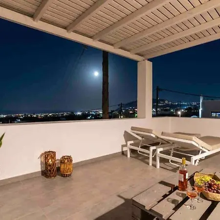 In The Heart Of & Free Pool - Nychteri Apartment *